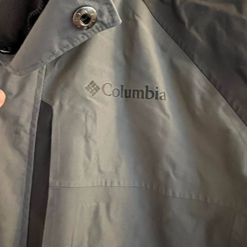 Columbia Ski Shell - Picture 4 of 15